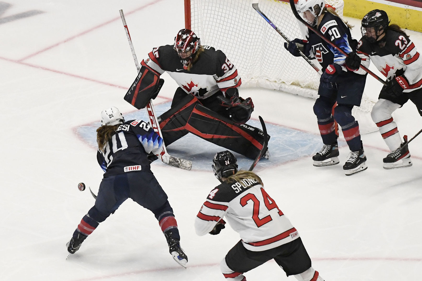 U.S. women's hockey team falls to Canada in OT in Olympic tuneup